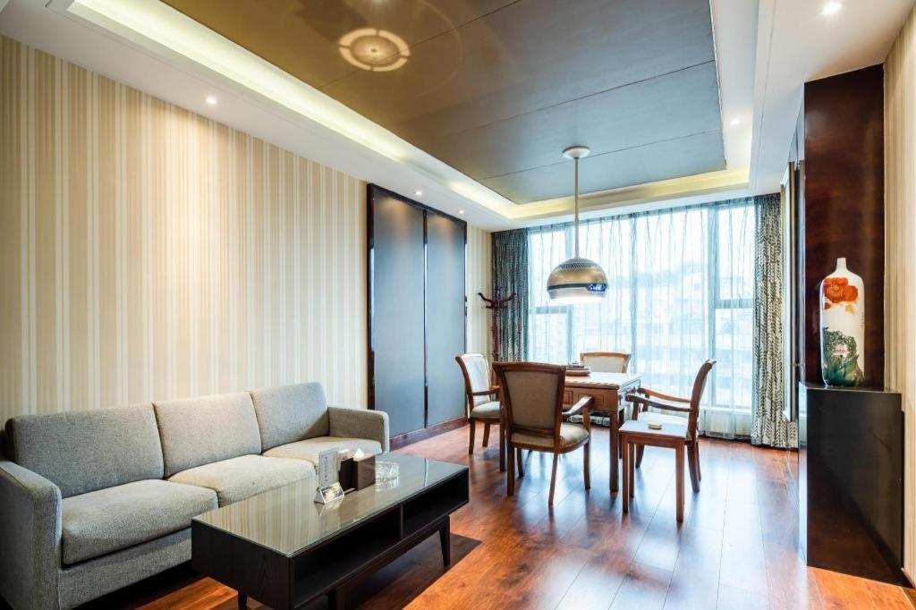 Chengdu Rising Butterfly Hotel Kültér fotó